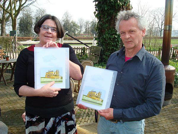 Tante van de Tijd 600